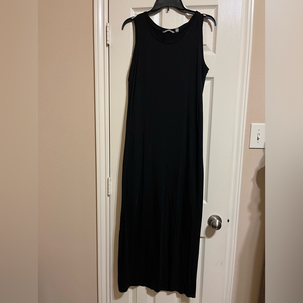 Athleta Black Sleeveless Maxi Dress